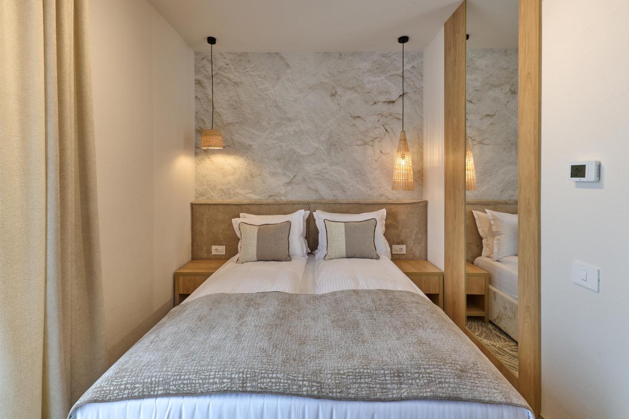 Hotel Serenity Τιμισοάρα Εξωτερικό φωτογραφία