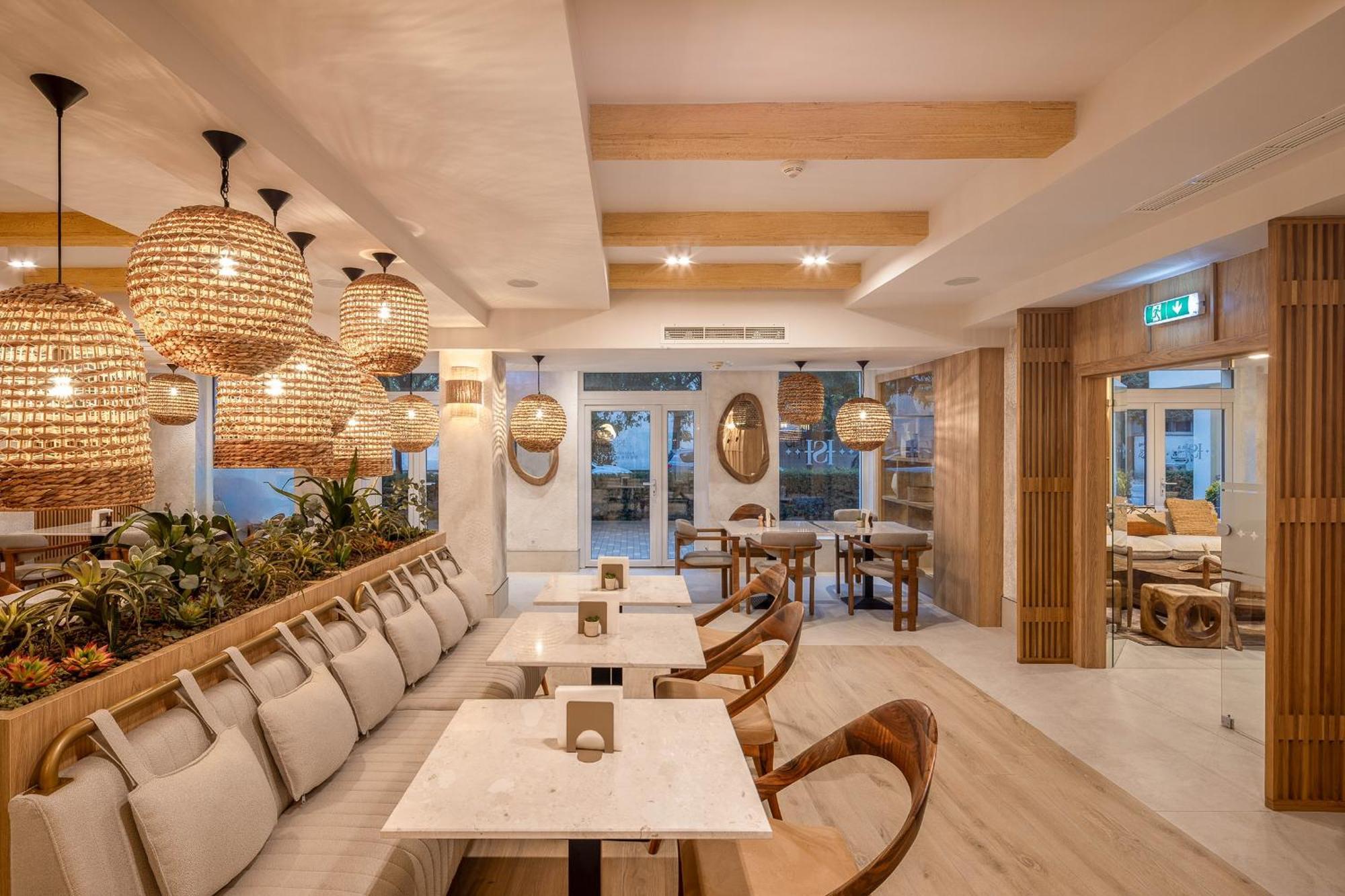 Hotel Serenity Τιμισοάρα Εξωτερικό φωτογραφία