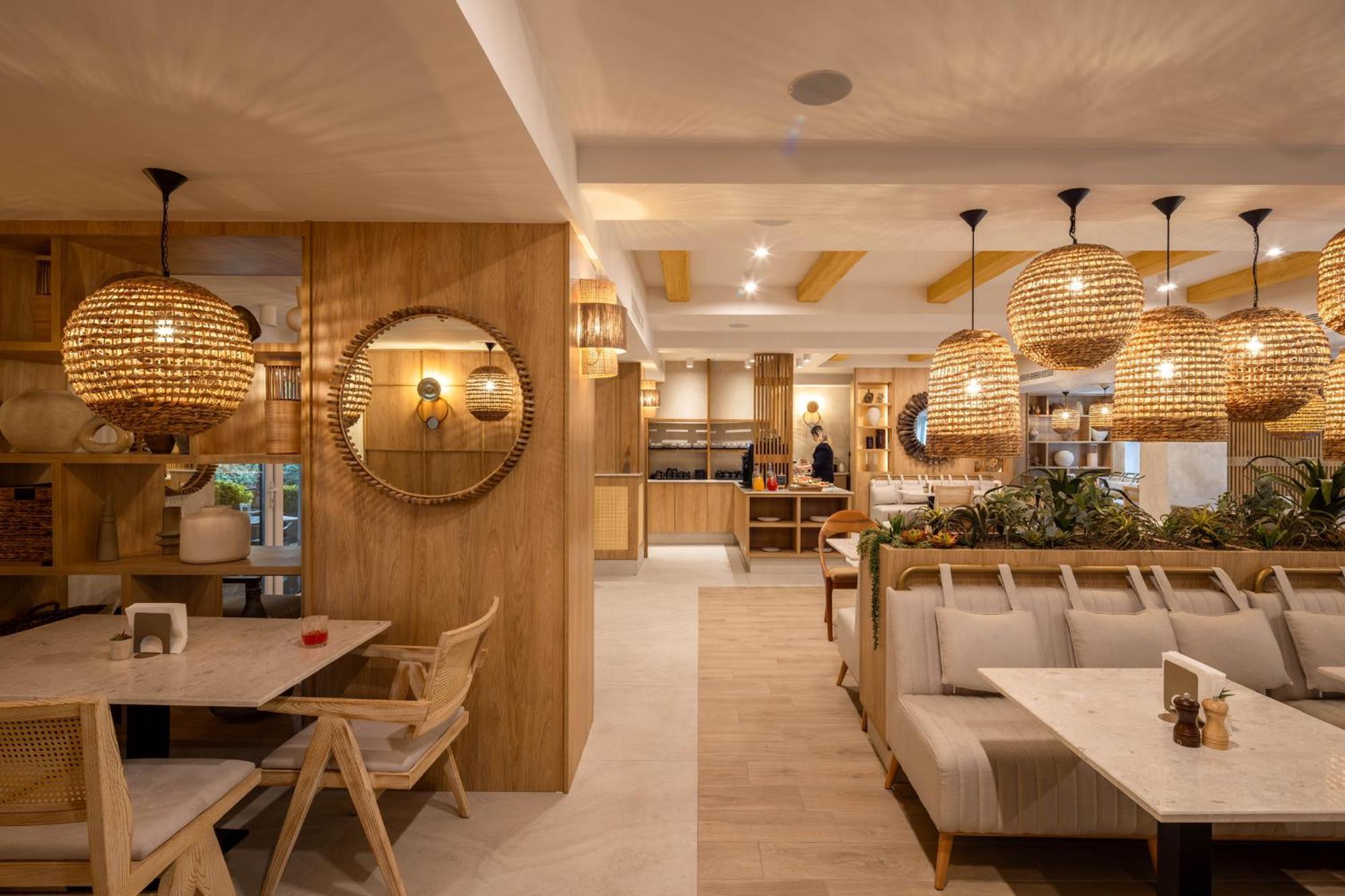 Hotel Serenity Τιμισοάρα Εξωτερικό φωτογραφία