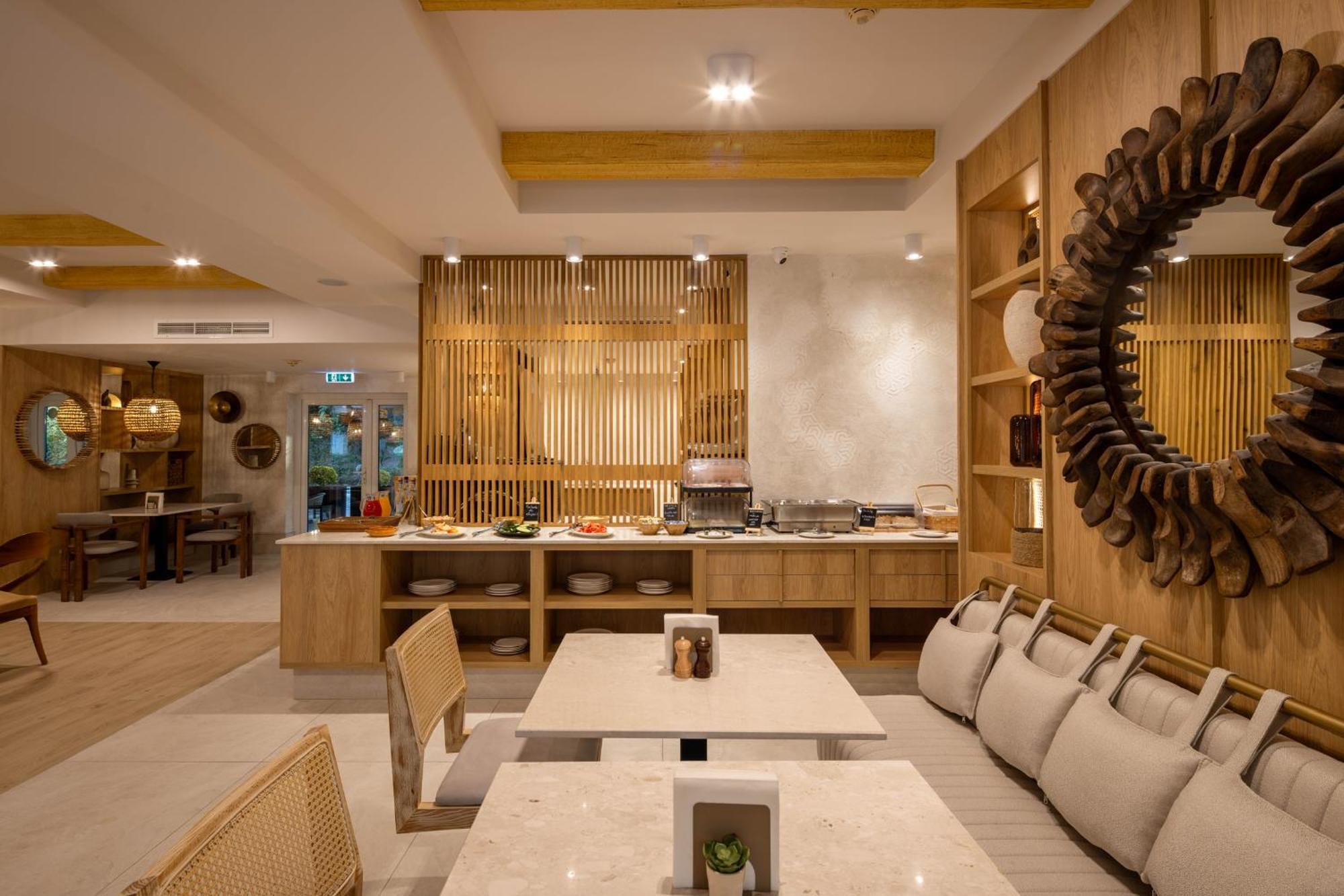 Hotel Serenity Τιμισοάρα Εξωτερικό φωτογραφία